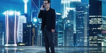 Automate Customer Service: AI Strategies for US Businesses by 2025 - Cover Image